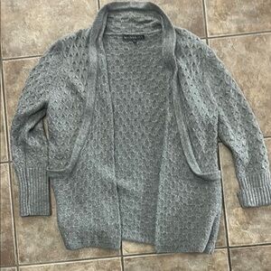 Bro on Ivy Gray Women's Structured Sweater with Pockets Size Medium